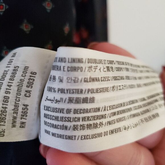 Abercrombie & Fitch Floral Semi-Sheer Long Sleeve Tie Detail Blouse Size Medium - Picture 6 of 7